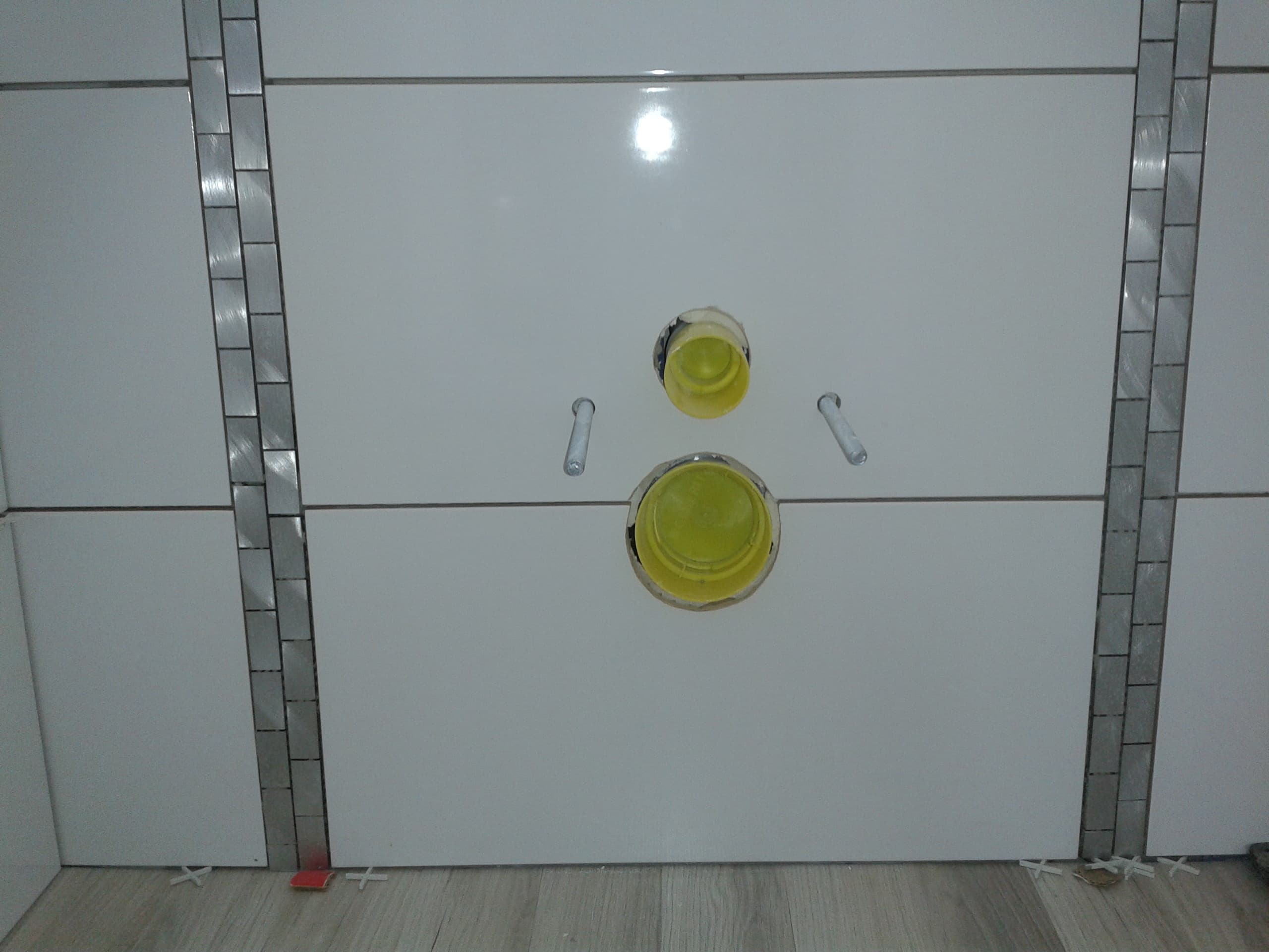 WC suspendu carrelé